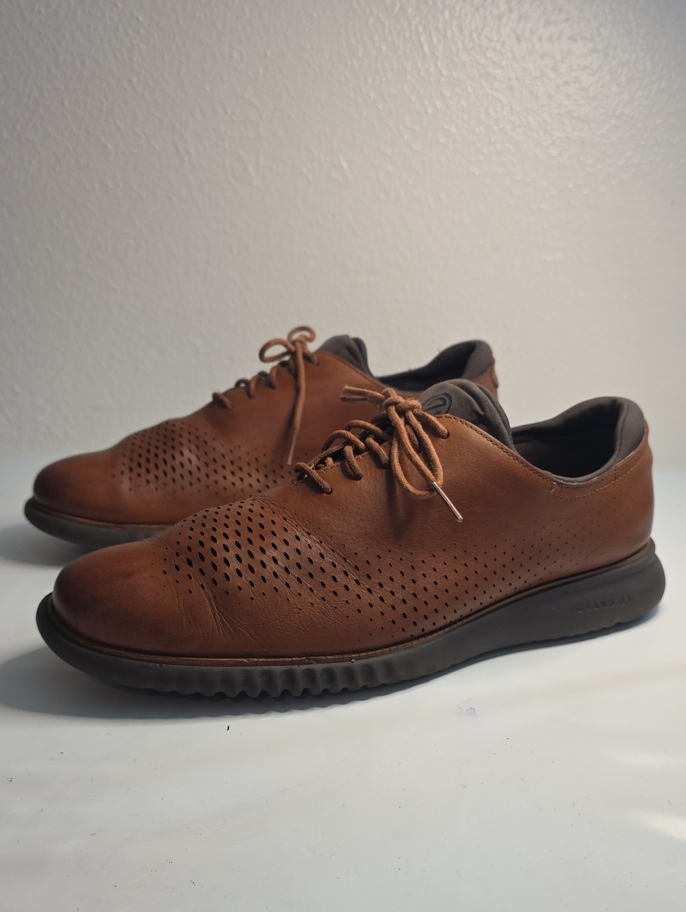 COLE HAAN 2.ZEROGRAND LASER WINGTIP OXFORDS BROWN MENS 13 GUC   HYBRID STYLE